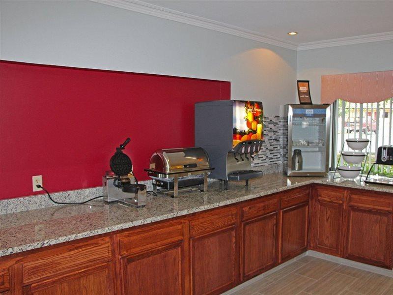 Fairview Inn & Suites Mobile Zewnętrze zdjęcie