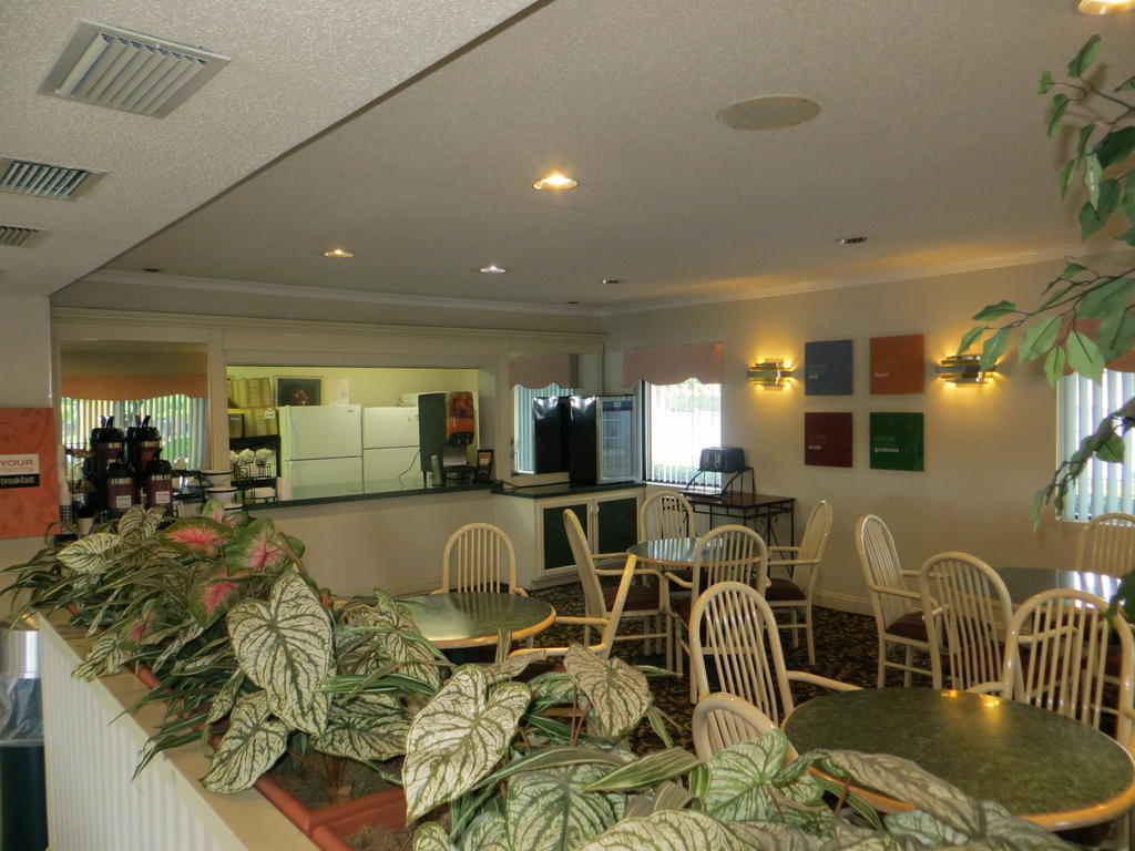 Fairview Inn & Suites Mobile Zewnętrze zdjęcie
