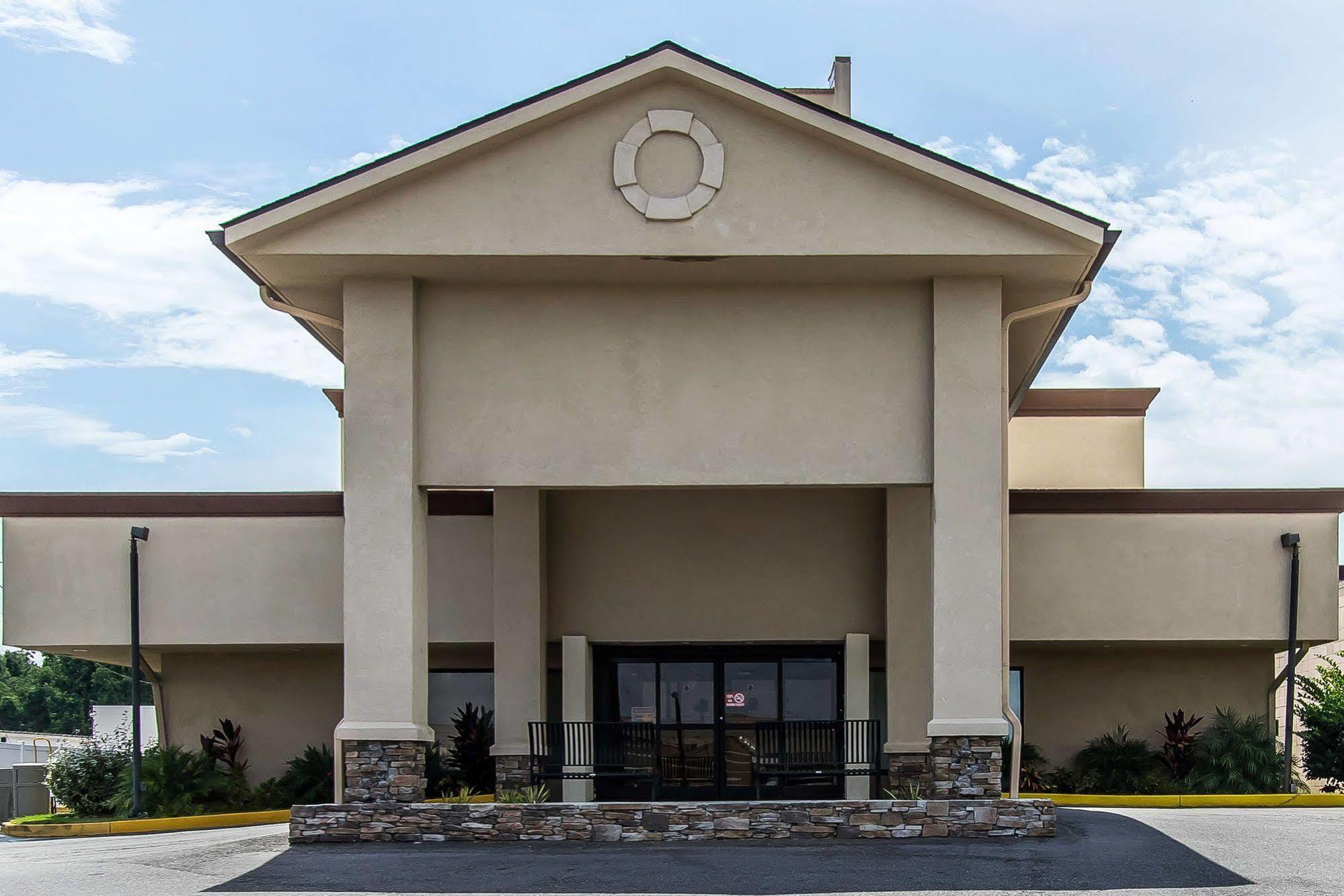 Fairview Inn & Suites Mobile Zewnętrze zdjęcie